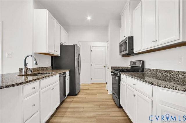 9434 Astilbe Ln, Toano, VA 23168