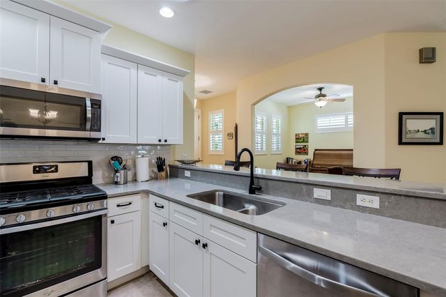 7534 15TH LANE, Vero Beach, FL 32966