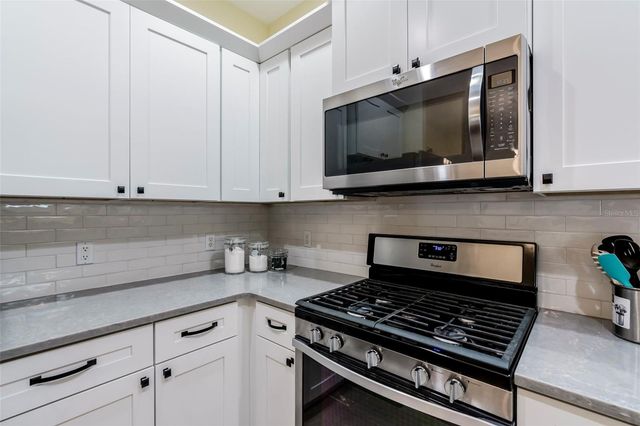 7534 15TH LANE, Vero Beach, FL 32966