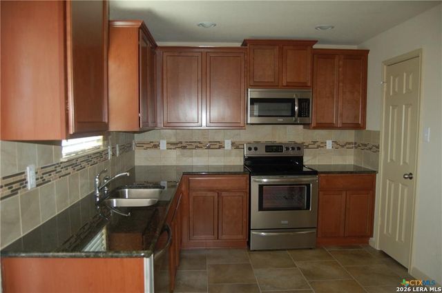 2240 Hawk, New Braunfels, TX 78130