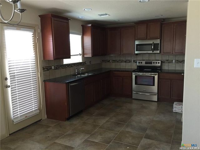 2240 Hawk, New Braunfels, TX 78130