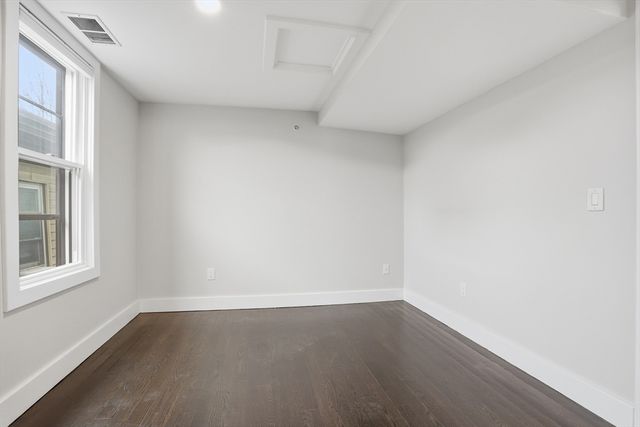 57 Hurley St 3, Cambridge, MA 02141