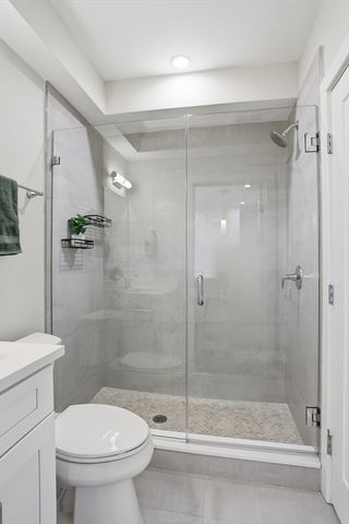 57 Hurley St 3, Cambridge, MA 02141