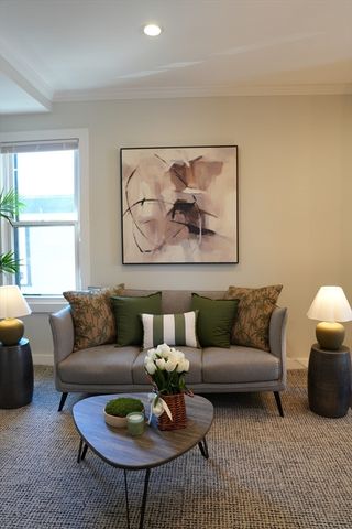 57 Hurley St 3, Cambridge, MA 02141