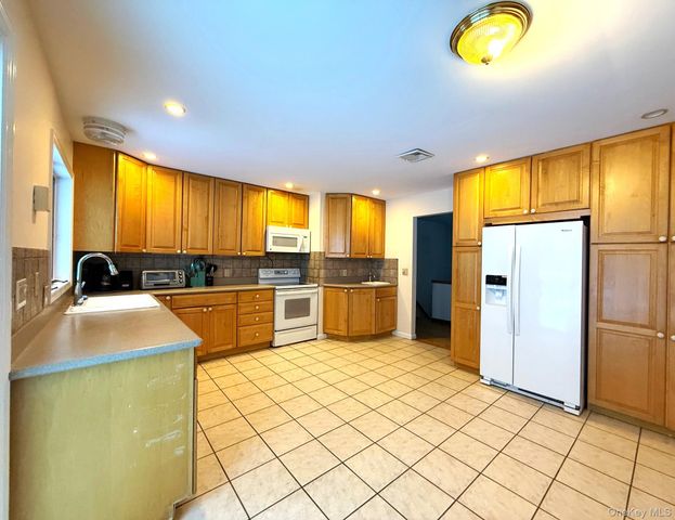 3481 Route 22, Dover Plains, NY 12522