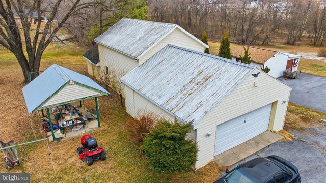 267 JENNY WREN DR, Martinsburg, WV 25404