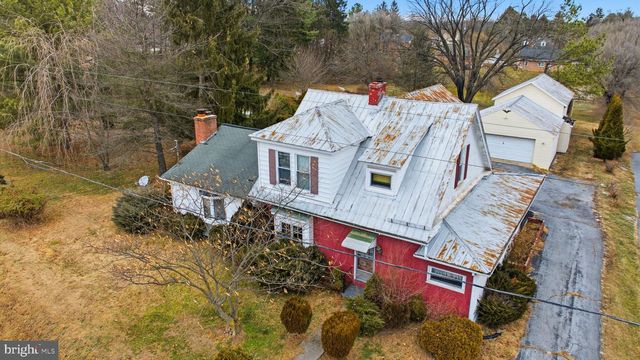 267 JENNY WREN DR, Martinsburg, WV 25404