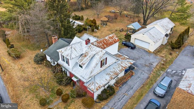 267 JENNY WREN DR, Martinsburg, WV 25404