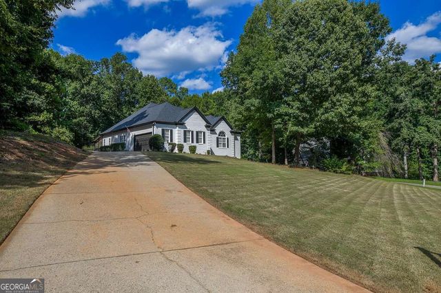 151 Dumar Lane, Hoschton, GA 30548