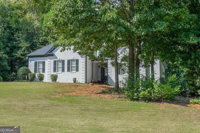 151 Dumar Lane, Hoschton, GA 30548