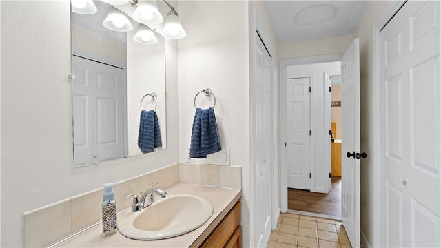 84 Crestwood Drive, West Warwick, RI 02893