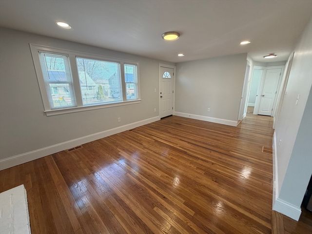 11 Carter, Brockton, MA 02302