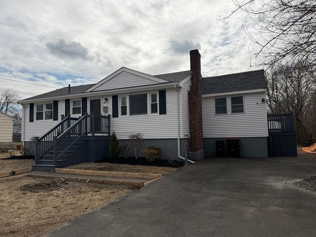 11 Carter, Brockton, MA 02302