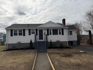 11 Carter, Brockton, MA 02302