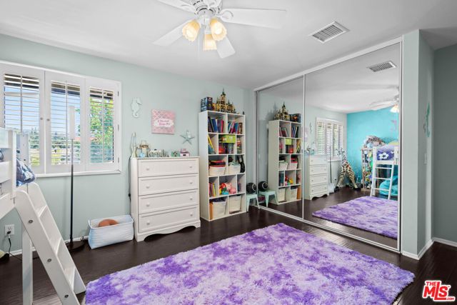 23716 Elkwood Street, West Hills (los Angeles), CA 91304