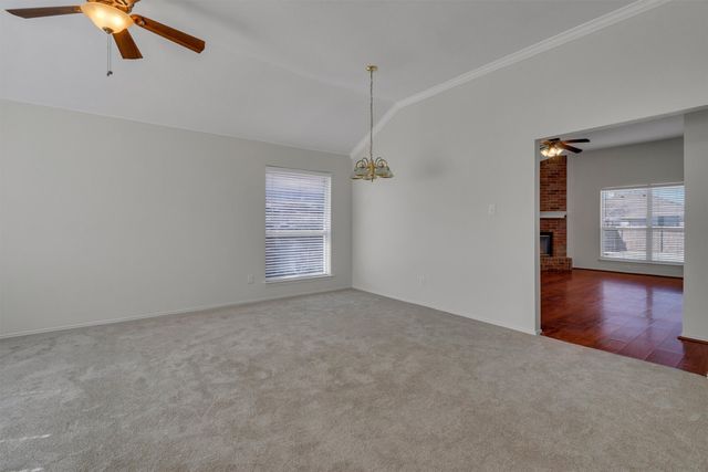 463 Overland Trail, Cedar Hill, TX 75104