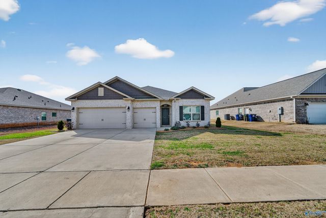 122 Barn Trail Way, Toney, AL 35773