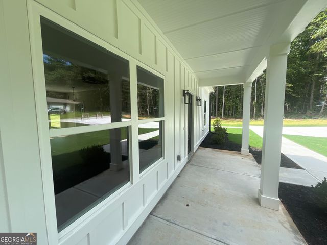 90 Baker Lane, Oxford, GA 30054