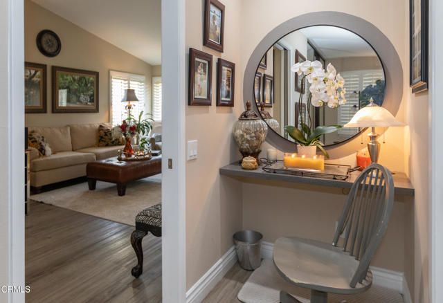 40027 Village 40, Camarillo, CA 93012