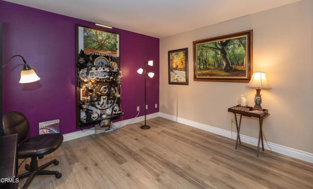 40027 Village 40, Camarillo, CA 93012