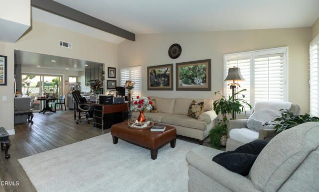 40027 Village 40, Camarillo, CA 93012