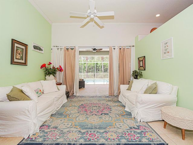 6489 53rd Circle, Vero Beach, FL 32967