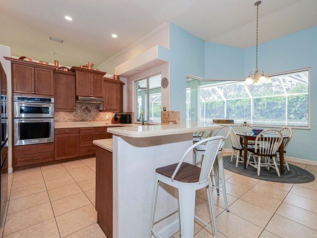 6489 53rd Circle, Vero Beach, FL 32967