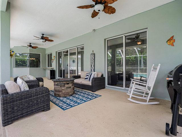 6489 53rd Circle, Vero Beach, FL 32967