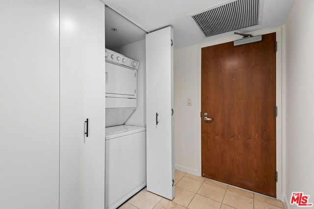 13700 Marina Pointe Drive 517, Marina Del Rey, CA 90292