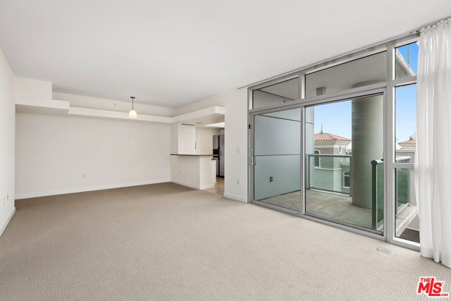 13700 Marina Pointe Drive 517, Marina Del Rey, CA 90292