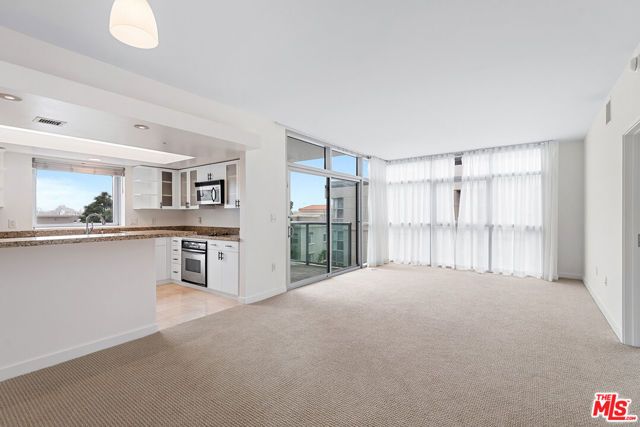 13700 Marina Pointe Drive 517, Marina Del Rey, CA 90292