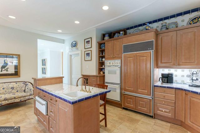 6655 Sweetwater Point, Flowery Branch, GA 30542