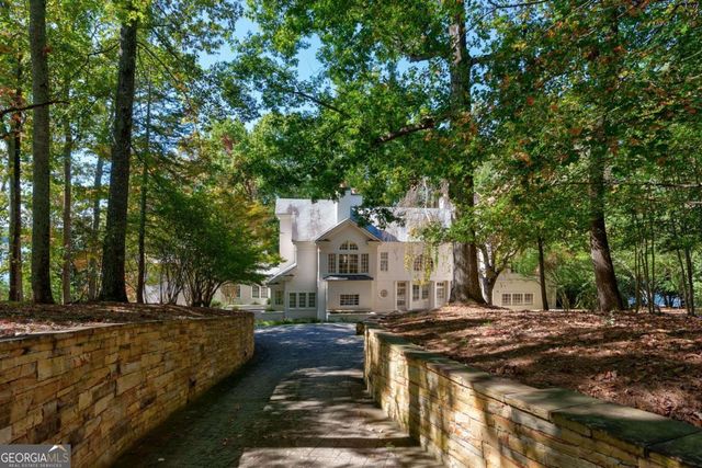 6655 Sweetwater Point, Flowery Branch, GA 30542