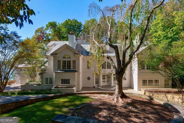 6655 Sweetwater Point, Flowery Branch, GA 30542