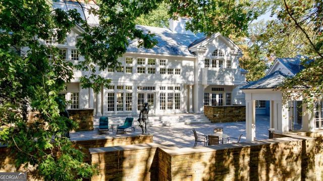 6655 Sweetwater Point, Flowery Branch, GA 30542