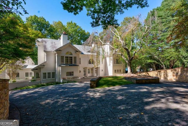 6655 Sweetwater Point, Flowery Branch, GA 30542