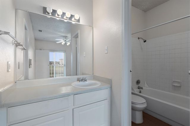 12166 Metric BLVD 3012, Austin, TX 78758