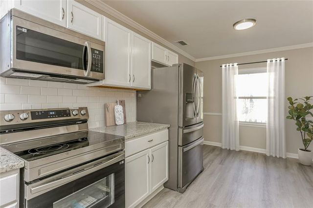 2080 Rector SW Drive, Atlanta, GA 30311