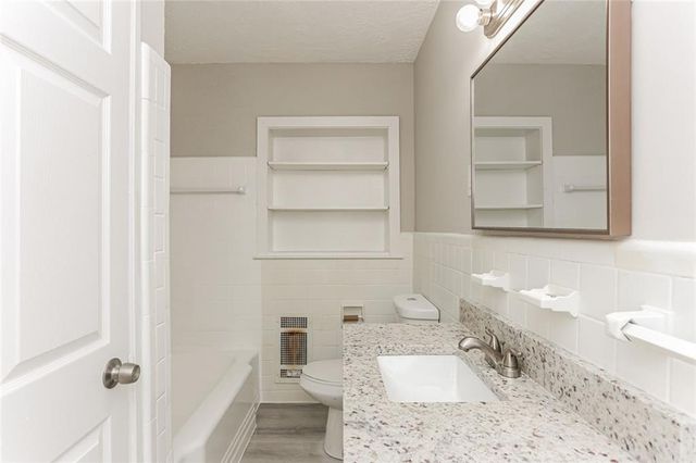 2080 Rector SW Drive, Atlanta, GA 30311