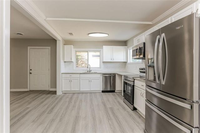 2080 Rector SW Drive, Atlanta, GA 30311