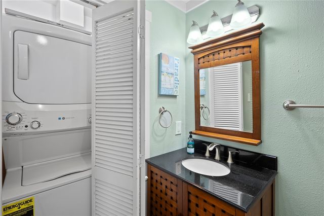 6275 State Highway 361 101, Port Aransas, TX 78373