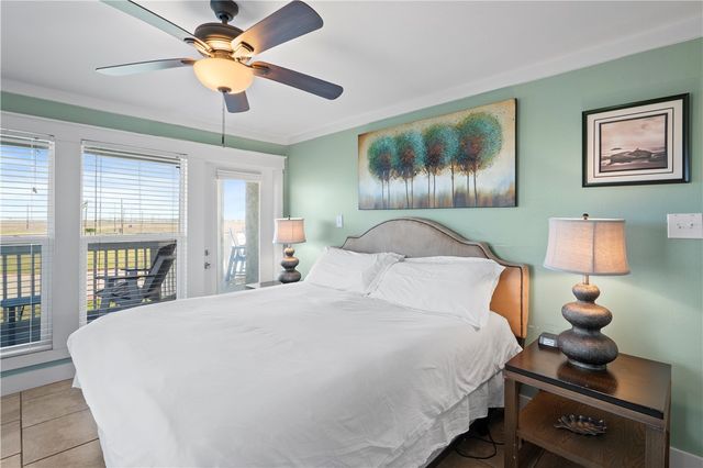 6275 State Highway 361 101, Port Aransas, TX 78373