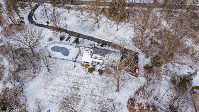 33 Ward Rd, Hardwick Twp., NJ 07825