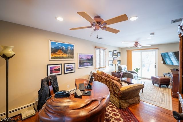 33 Ward Rd, Hardwick Twp., NJ 07825