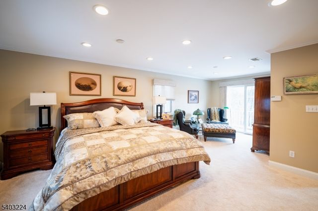 33 Ward Rd, Hardwick Twp., NJ 07825