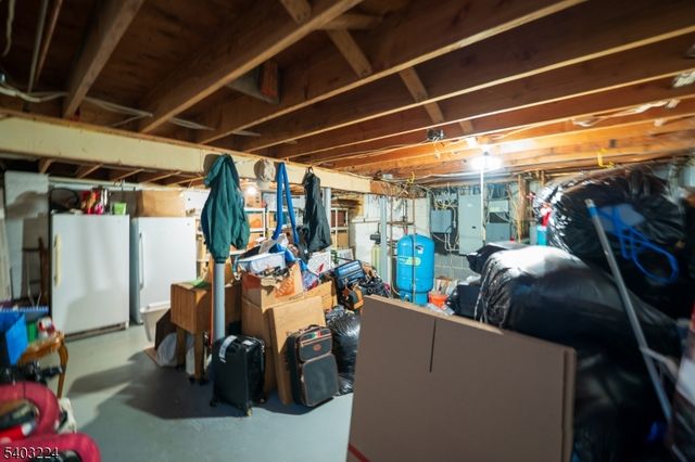 33 Ward Rd, Hardwick Twp., NJ 07825