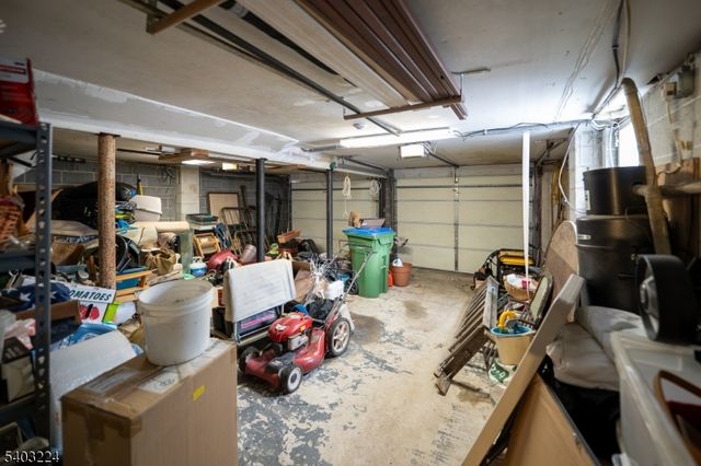 33 Ward Rd, Hardwick Twp., NJ 07825