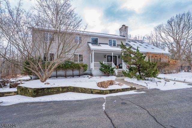 33 Ward Rd, Hardwick Twp., NJ 07825