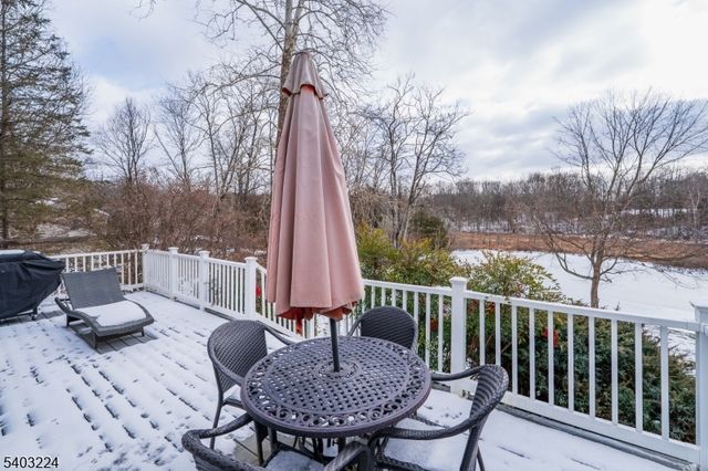 33 Ward Rd, Hardwick Twp., NJ 07825