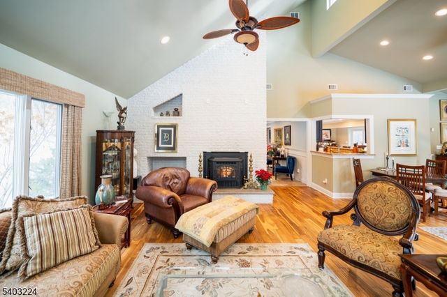 33 Ward Rd, Hardwick Twp., NJ 07825